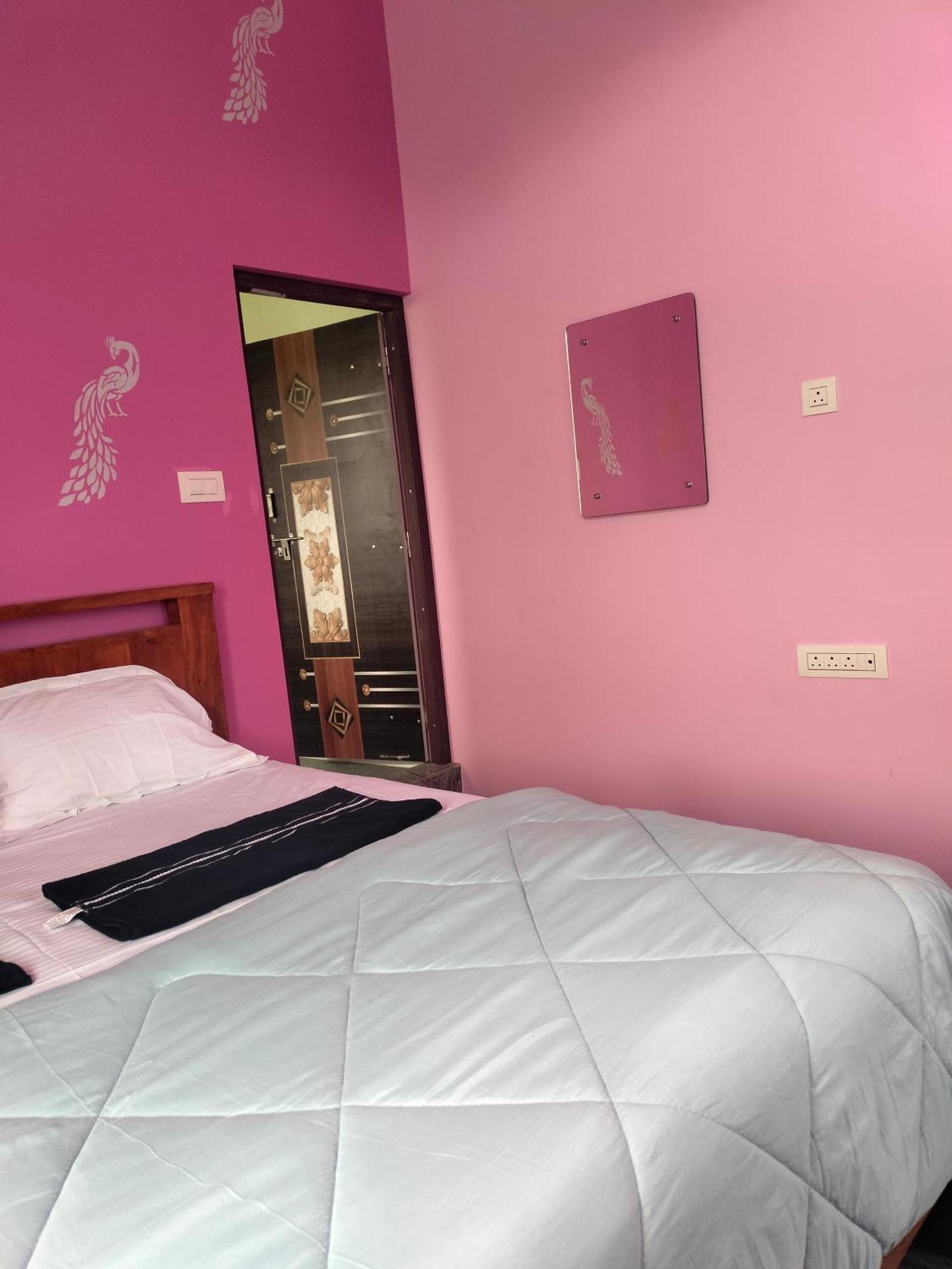 Supritha Homestay האמפי מראה חיצוני תמונה
