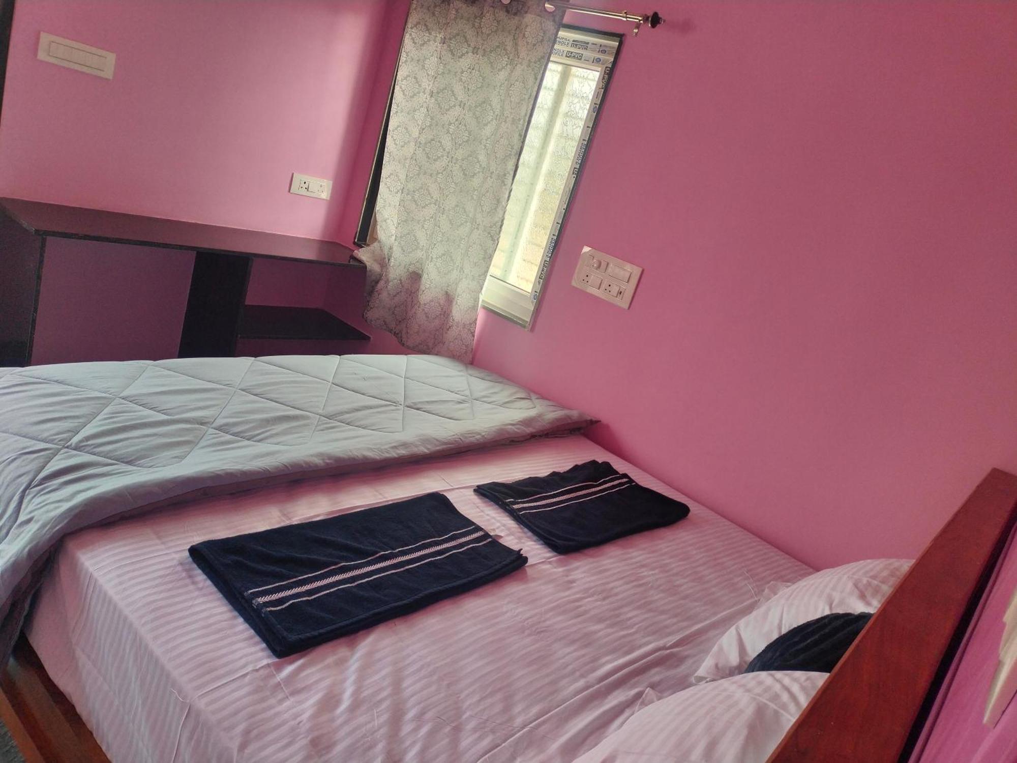 Supritha Homestay האמפי מראה חיצוני תמונה
